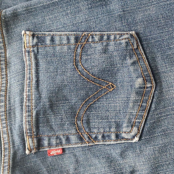 Levi's 545 Low Straight Jeans - Picture 7 of 16